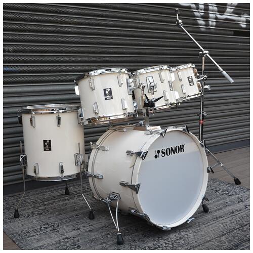 Image 1 - Sonor Lite 1980's 10" 12" 13" 16" 22" Scandinavian Birch Drum Set in Cream White Lacquer - 2nd Hand